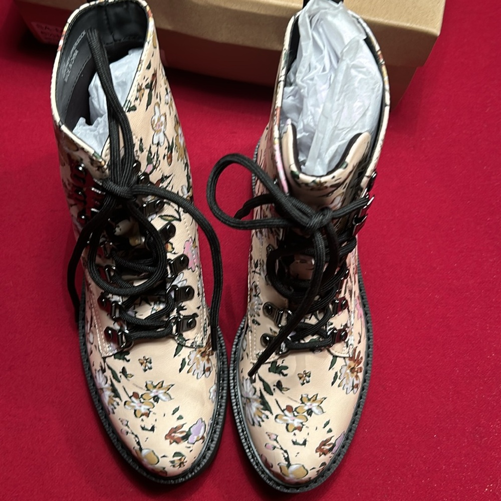 Sanctuary Mode Lace-up Boots, Cream/multi Floral 6.5 - Picture 3 of 4